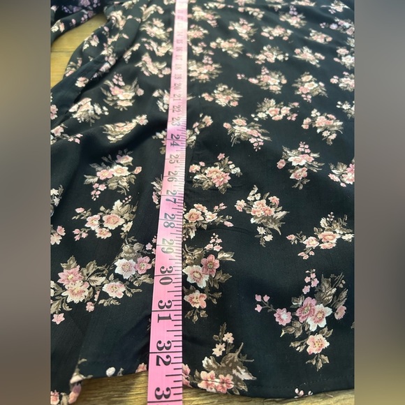 ANGIE Black with pink Floral Cold Shoulder Dress Open Back Bohemian Fall - Picture 14 of 15